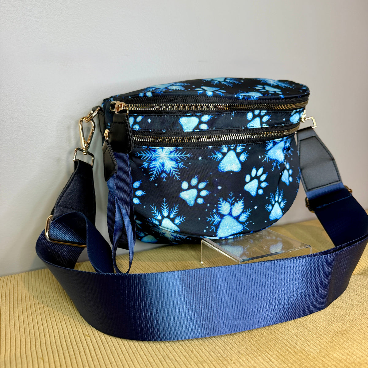 The Roni Nylon Crossbody - Christmas Paw Print Dog Snowflake