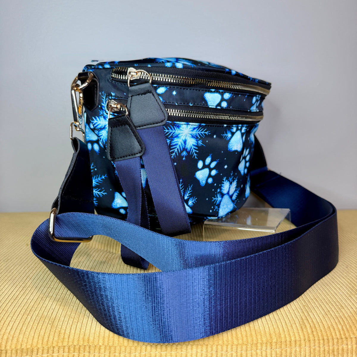 The Roni Nylon Crossbody - Christmas Paw Print Dog Snowflake